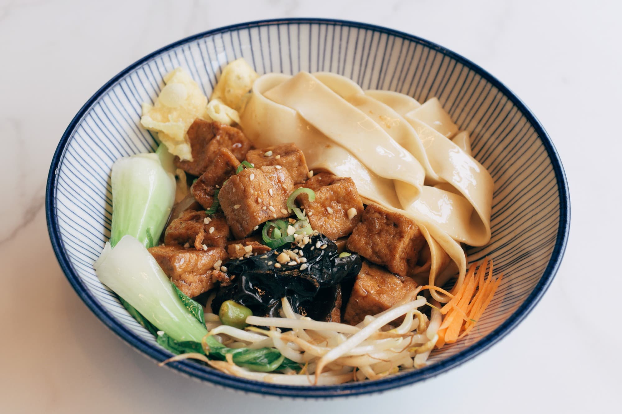 Chinesische Nudelnsuppe